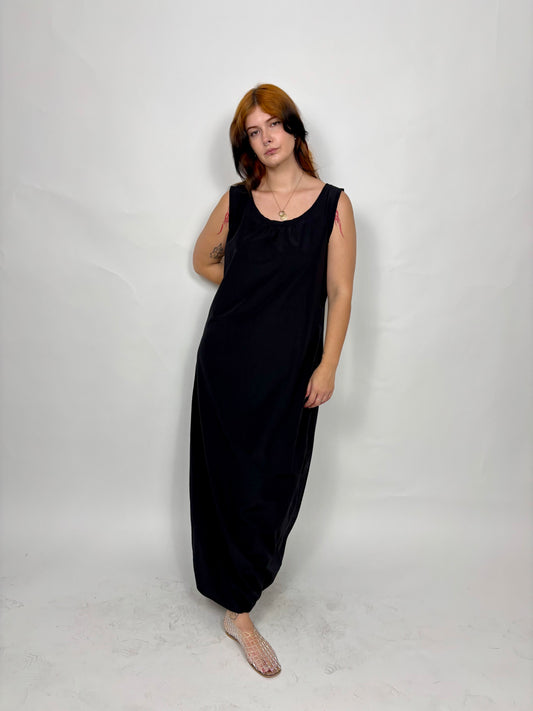 y2k DKNY black loose maxi dress with bubble hem
