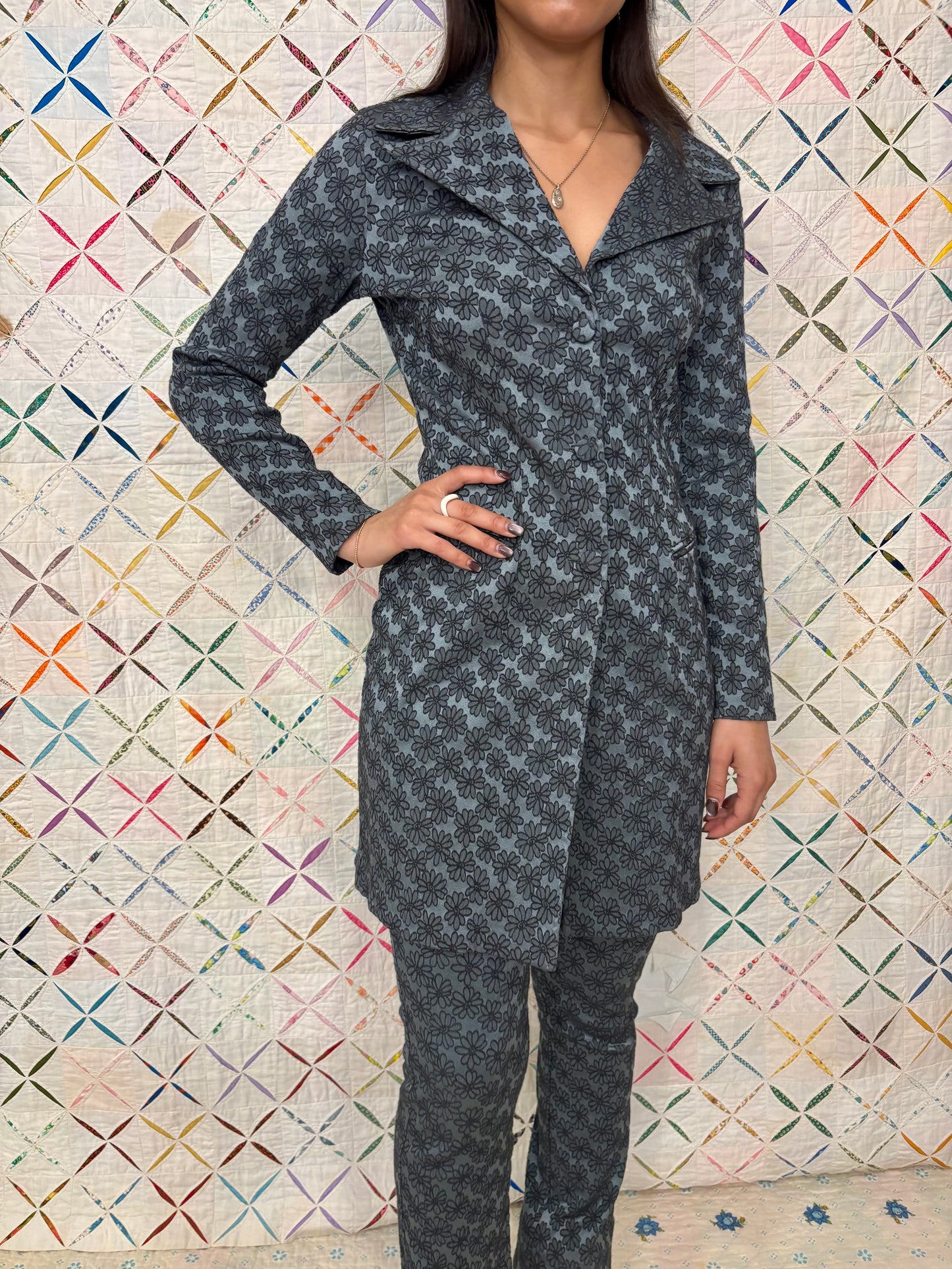 Silver floral 90s 2 piece suit